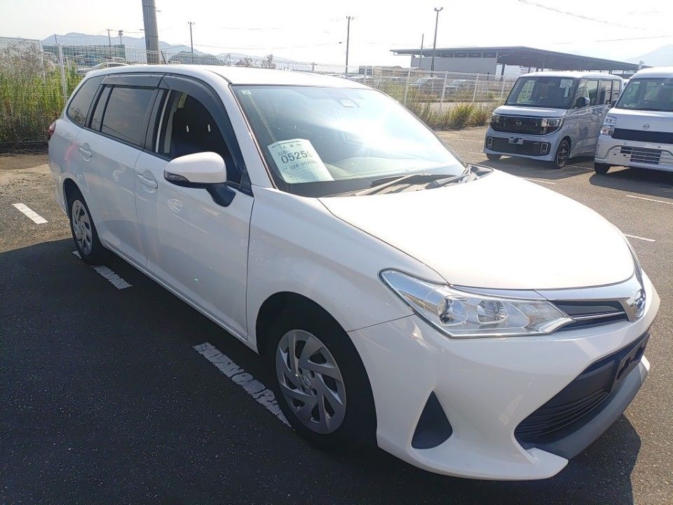 2021 Toyota Corolla Fielder auction photo 4