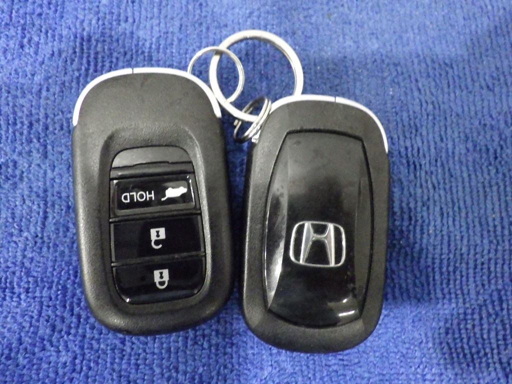 2023 Honda Vezel e:HEV Z auction photo 12