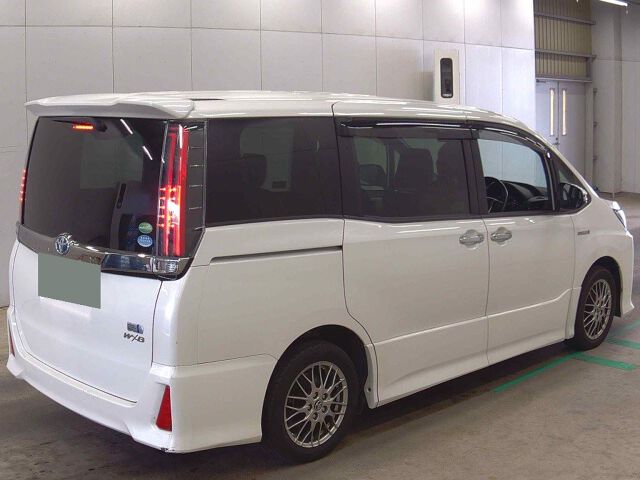 2018 Toyota Noah HV SI WXB auction photo 5