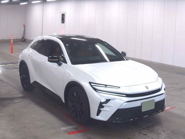 Japan Auction Vehicles 8 2025 Toyota Crown Sport Sports Z (HEV) 4WD auction photo