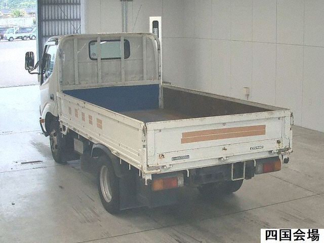 2010 Toyota Dyna auction photo 2