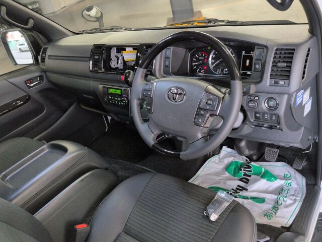 2025 Toyota Hiace LSGL Dark Pla S 4WD auction photo 6