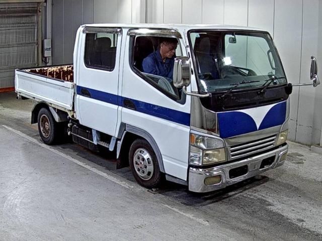Japan Auction Vehicles 5 2002 Mitsubishi Fuso キャンターガッツ Double cab auction photo