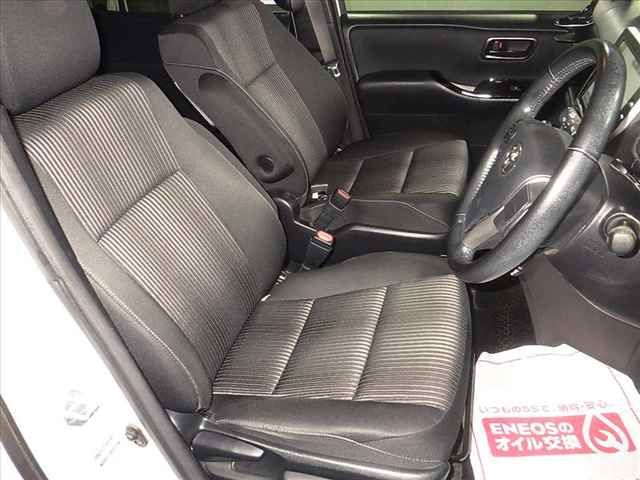 2017 Toyota Voxy ZS auction photo 9