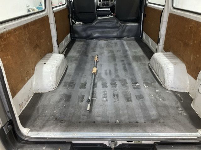 2008 Isuzu コモ バン DX auction photo 10