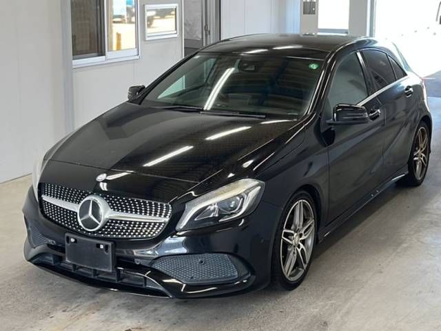Japan Auction Vehicles 7 2015 Mercedes-Benz A-Class A180 スポーツ auction photo