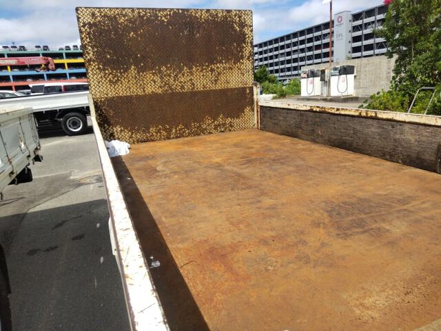 2012 Isuzu Elf auction photo 3