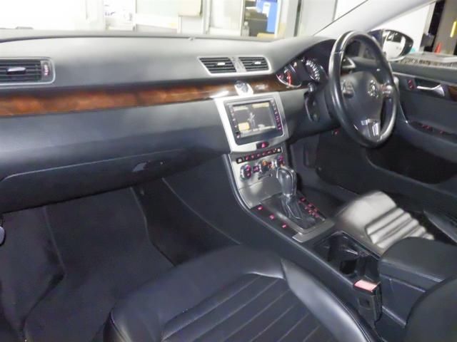 2013 Volkswagen VW Passat TSI Highline auction photo 2