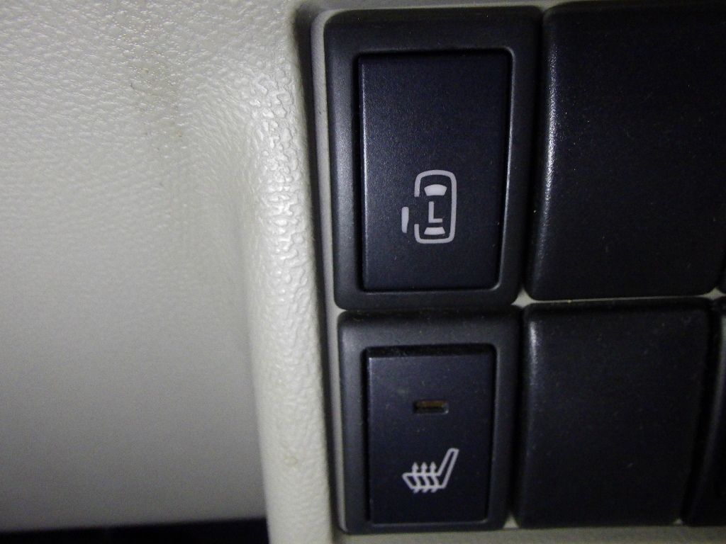 2011 Suzuki パレット 4WD X auction photo 8