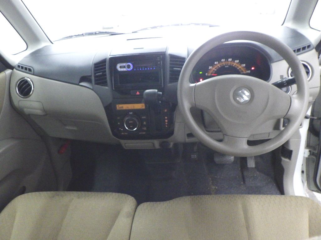 2011 Suzuki パレット 4WD X auction photo 3