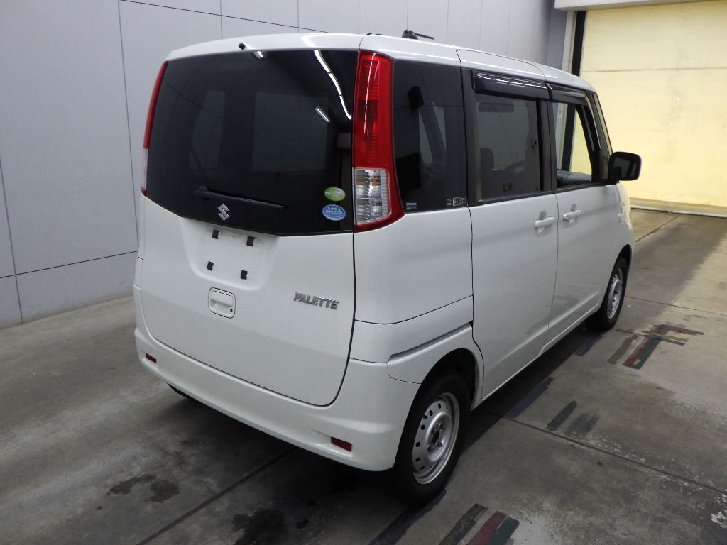2011 Suzuki パレット 4WD X auction photo 2