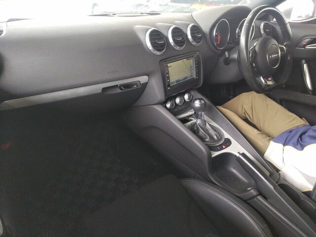 2012 Audi TTクーペ 1.8TFSI SラインP auction photo 3