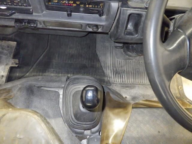 2003 Isuzu Elf dump auction photo 8