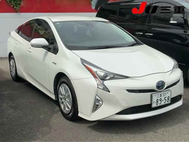 Japan Auction Vehicles 12 2018 Toyota Prius Sセーフティプラス auction photo