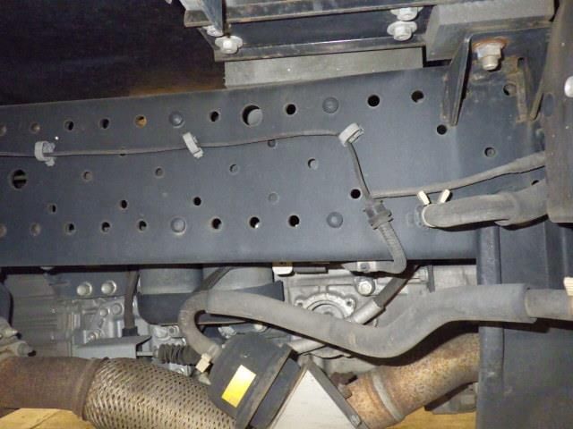 2018 Isuzu Elf 冷蔵・冷凍車 auction photo 5