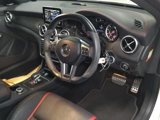 2014 Mercedes-Benz CLA-Class CLA45 4MATIC 4WD auction photo 3