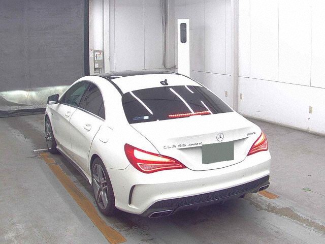 2014 Mercedes-Benz CLA-Class CLA45 4MATIC 4WD auction photo 2