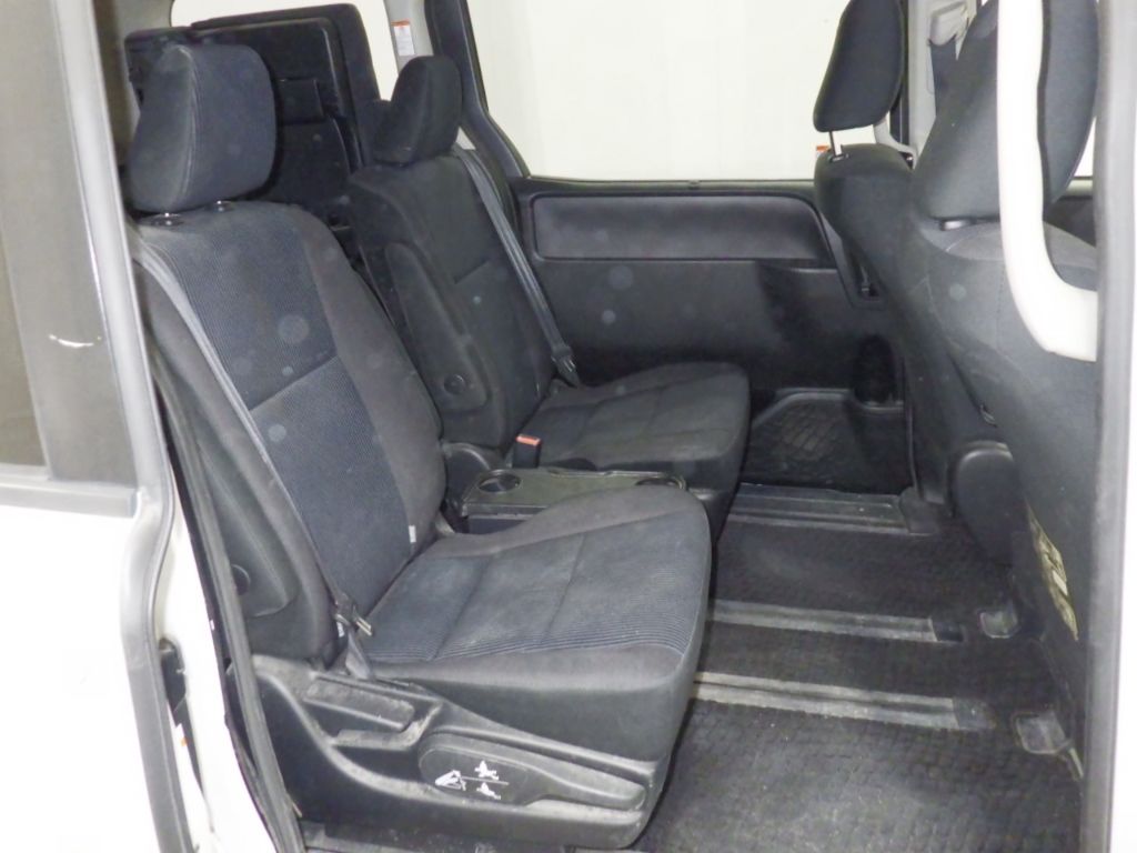 2015 Toyota Voxy ハイブリッドX auction photo 7