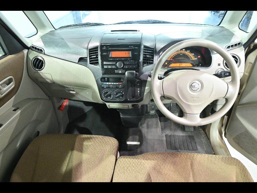 2011 Nissan Roox E auction photo 3