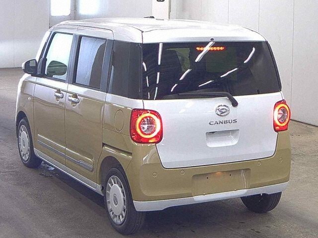 2025 Daihatsu Move Canbus Stripes G auction photo 2