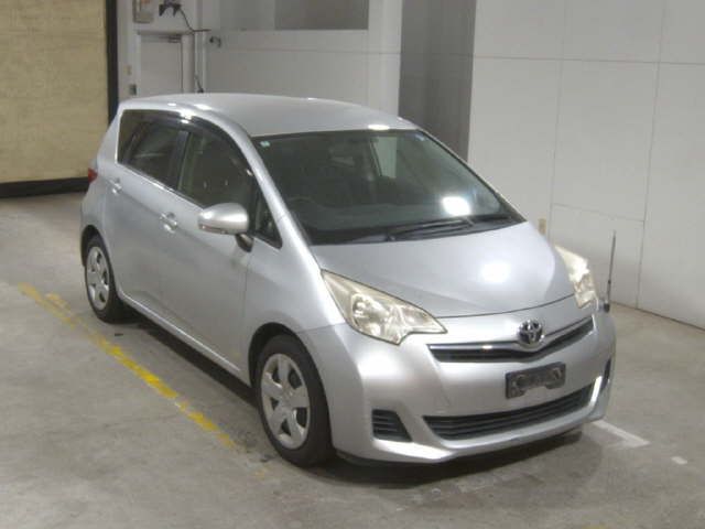 2014 Toyota Ractis X Japan auction vehicle