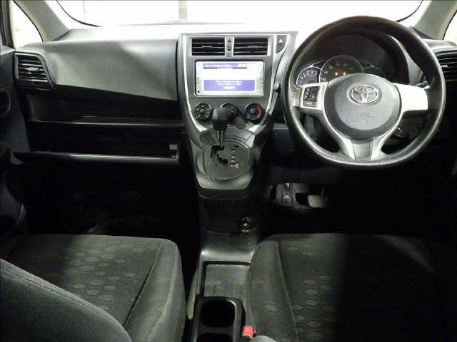 2014 Toyota Ractis X auction photo 3