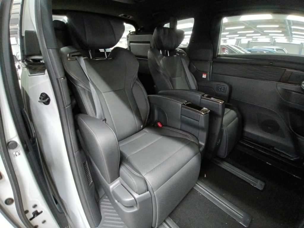 2024 Toyota Alphard Z auction photo 12