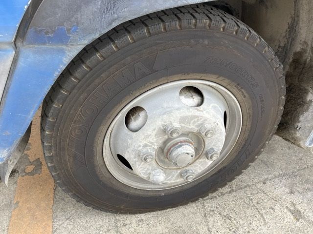 2007 Isuzu Forward ミキサー auction photo 8