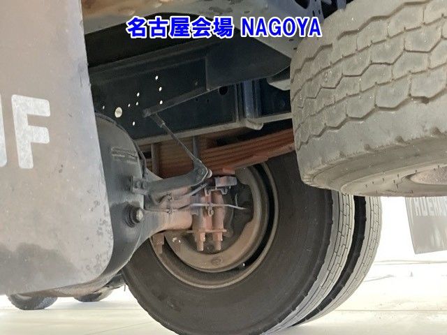 2011 Isuzu Forward アルミバン auction photo 10