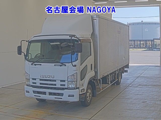 2011 Isuzu Forward アルミバン Japan auction vehicle