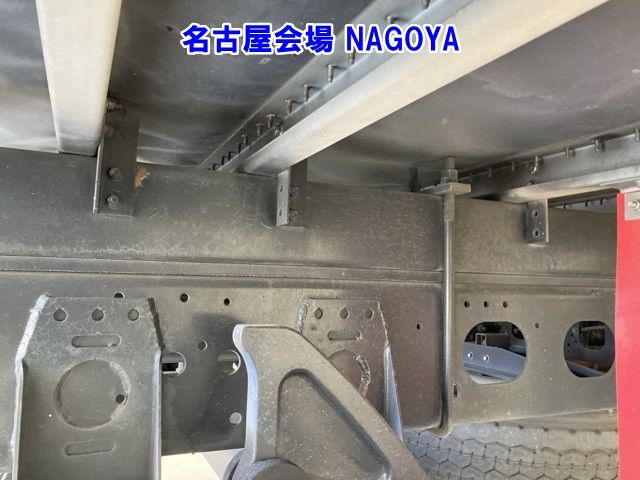 2011 Isuzu Forward アルミバン auction photo 16