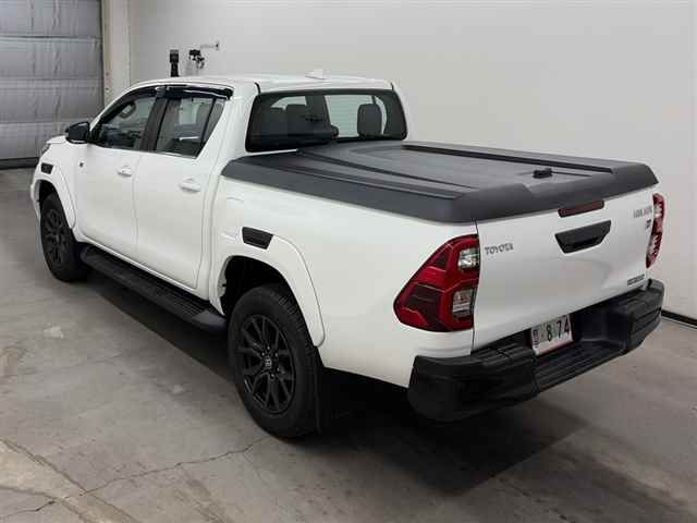 2023 Toyota ハイラックストラック4D 4WD Z GR Sport auction photo 2