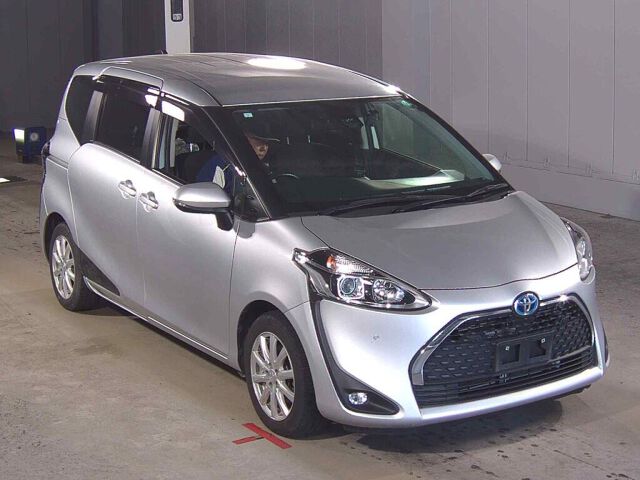 2021 Toyota Sienta HV Fanbase X Japan auction vehicle