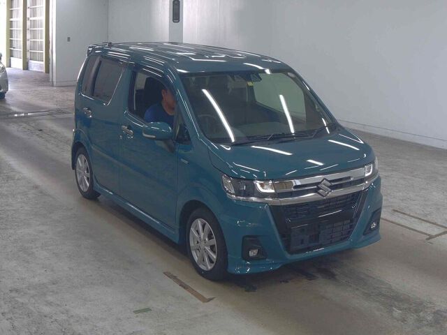 2022 Suzuki ワゴンRカスタムZ ハイブリッドZX Japan auction vehicle