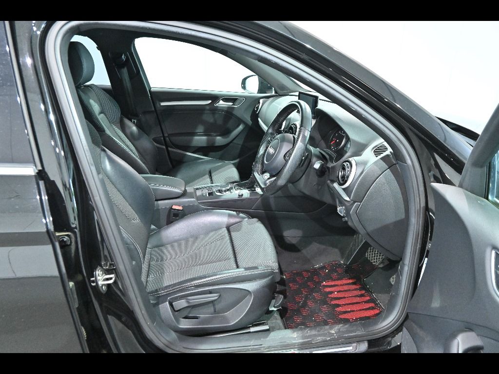 2016 Audi A3 1.4 TFSI Cylinder on Demand auction photo 6