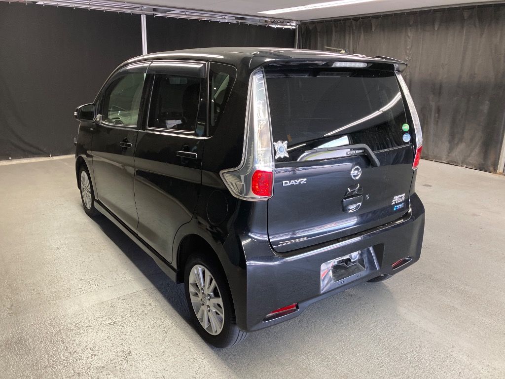 2013 Nissan Dayz HWS J auction photo 2