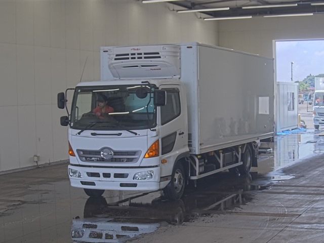 2017 Hino Ranger Reitou PG Japan auction vehicle