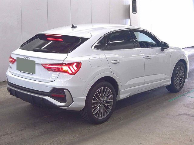 2022 Audi Q3 Sportback 35TFSI S-Line auction photo 5