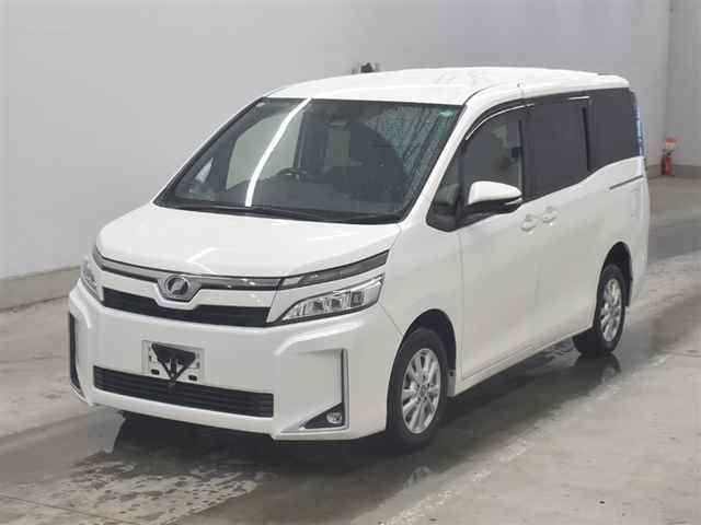 2017 Toyota Voxy V 4WD auction photo 4