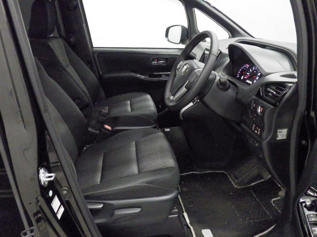 2017 Toyota Voxy ZS煌 7人 auction photo 6