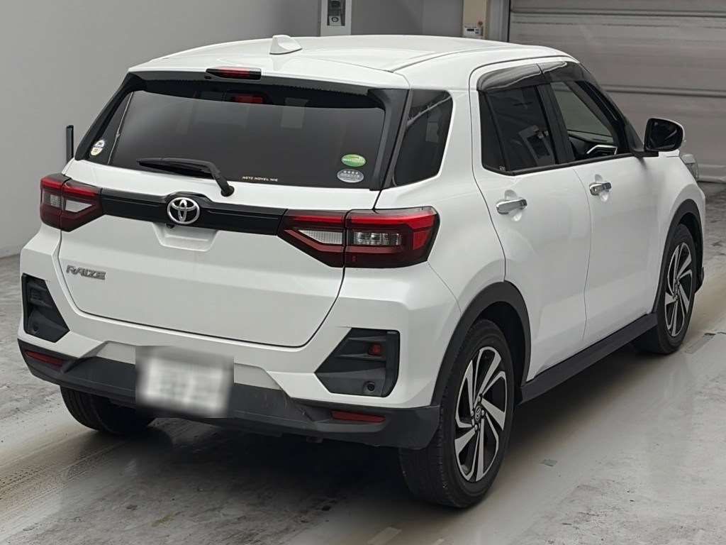 2020 Toyota Raize Z auction photo 2
