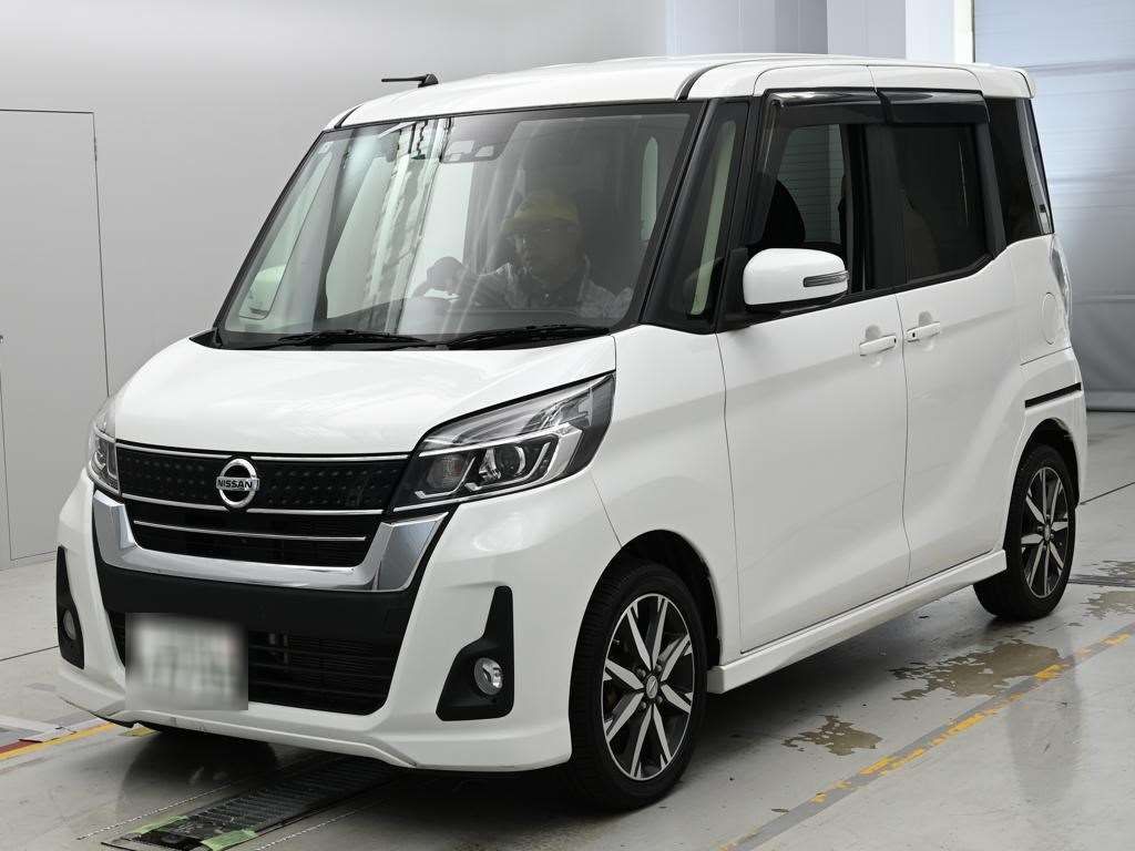 2017 Nissan Dayz Roox ハイウェイスター X Gパッケージ Japan auction vehicle