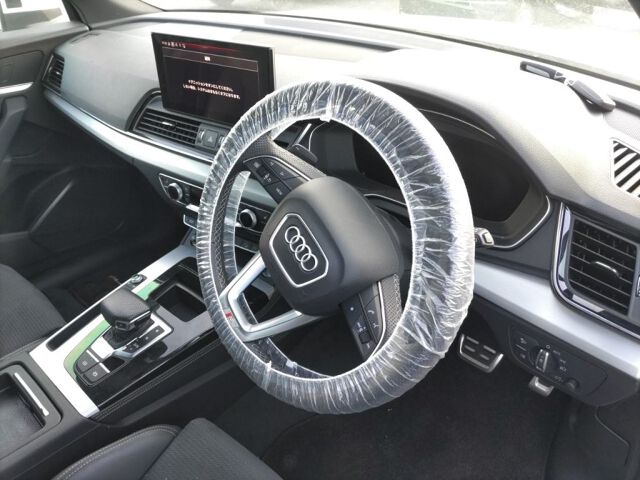 2022 Audi Q5 Sportback 40TDIクワトロSライン 4WD auction photo 3