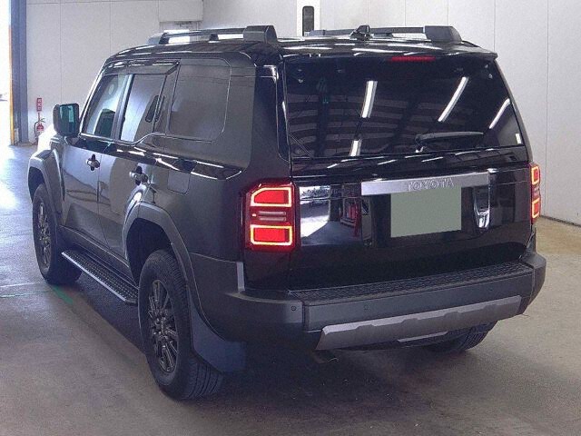 2025 Toyota Land Cruiser 250 VX 4WD auction photo 2