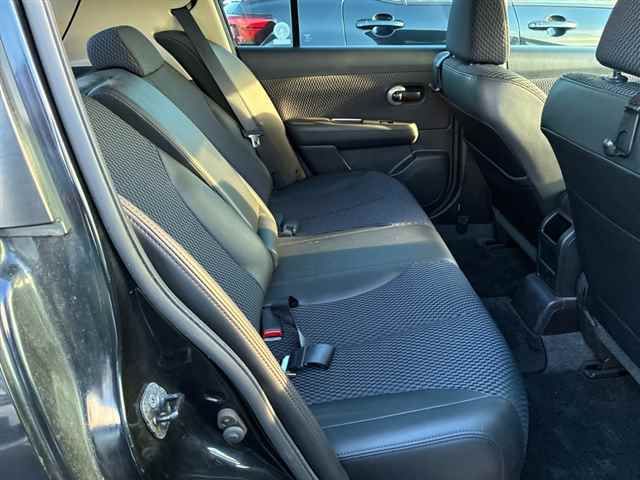 2010 Nissan ティーダ 15M auction photo 7