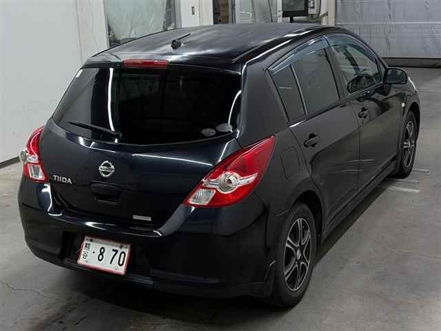 2010 Nissan ティーダ 15M auction photo 5
