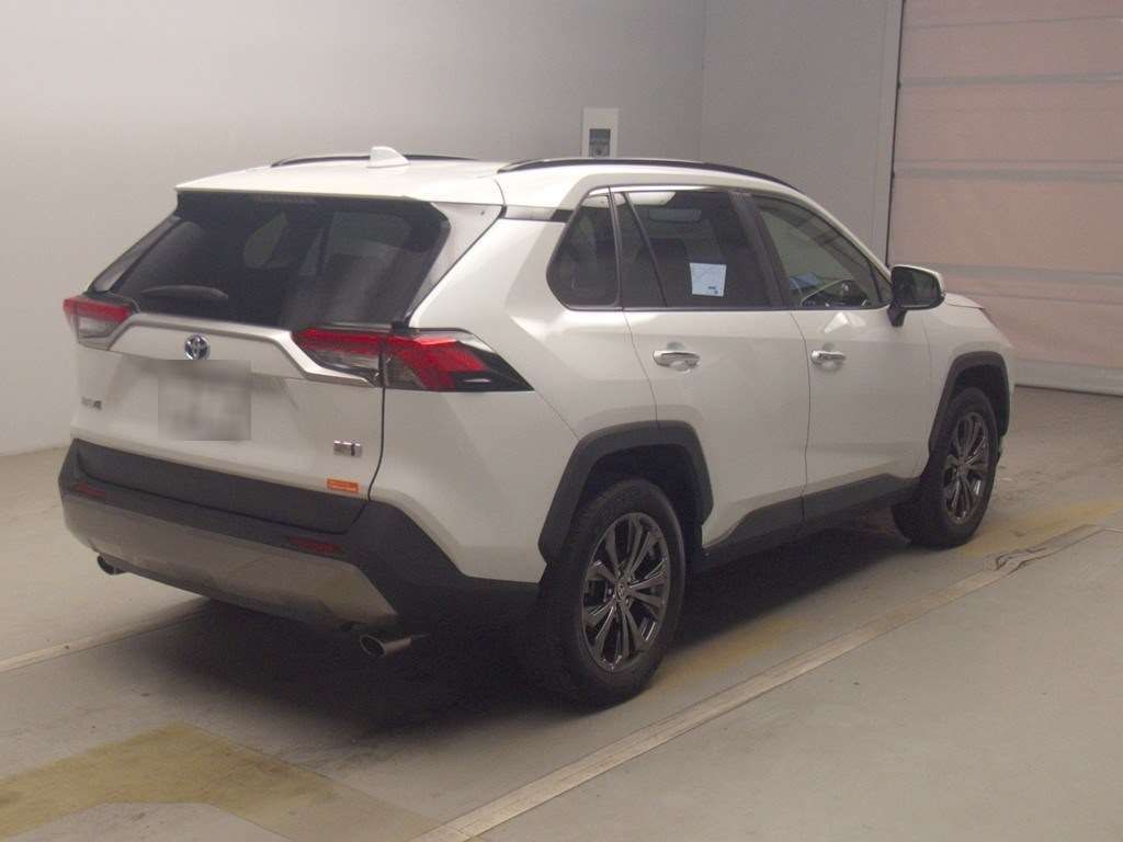 2023 Toyota RAV4 ハイブリッドG 4WD auction photo 2
