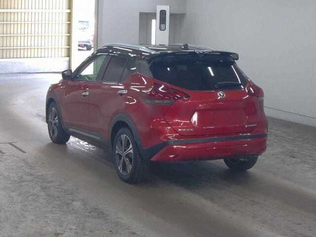 2021 Nissan Kicks X Two-Tone Interior Edition auction photo 2
