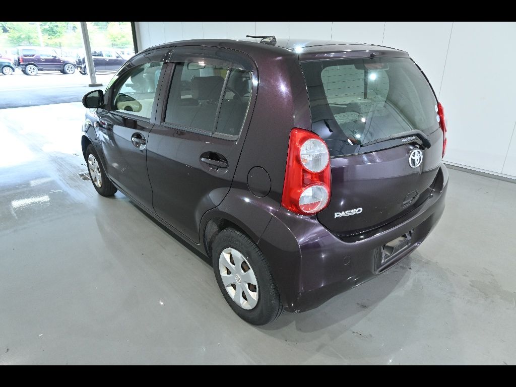 2011 Toyota Passo X Yururi auction photo 5