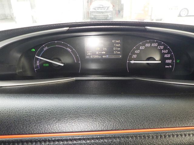 2016 Toyota Sienta Hybrid G auction photo 6